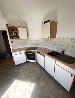 Großzügige 3-Zimmer-Wohnung mit EBK (ohne Ablöse) -auch WG geeignet Nä. U-Bahn Frankenstraße - Nürnberg