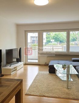 Top!! 4-Zimmer-Wohnung mit Stellplatz, Einbauküche und Loggia - Frankfurt (Main)