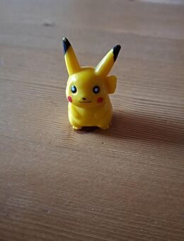 Pokemon - Pikachu Figur - Regensburg