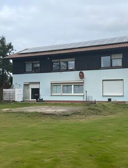 Großzügiges Zweifamilienhaus mit riesigem Grundstück & Neubaupotenzial in Toplage - Eppingen