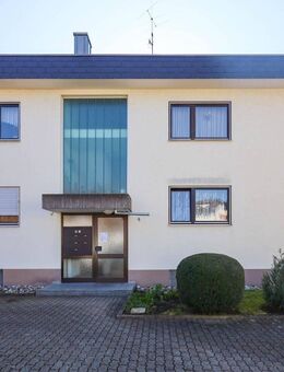 Großzügige 4-Zimmer-Dachgeschosswohnung mit Garage in Weil am Rhein - Altweil!! - Weil (Rhein)