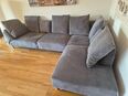 7 Monate junges Sofa sucht neues Zuhause in 4142