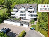 SCHADE IMMOBILIEN - Vermietete 2-Zimmerwohnung in ruhiger Lage mit Weitblick! - Plettenberg