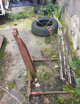 Biete Schlepper IHC 553 S mit Frontlader - Lengerich (Nordrhein-Westfalen)