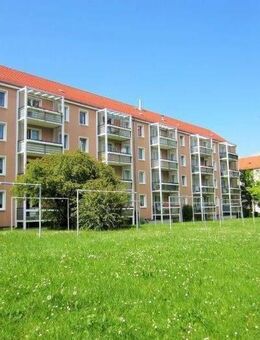 Im GRÜNEN mit BALKON, sonnige und gemütliche 3- Raum - Thale