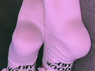 👣 & Getragene Socken 🍦🍯🍭 - Ainring