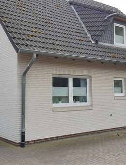 Schöne 3 Zimmer - Dachgeschosswohnung in Jever-Rahrdum zur Miete - Jever