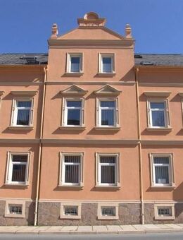 *Wunderschöne 3,5-Raumwohnung mit EBK, Stellplatz, Garten* - Limbach-Oberfrohna