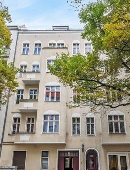 4-Zimmer-Erdgeschosswohnung mit Kamin und Studio nahe Stuttgarter Platz - Berlin