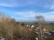 Licht. Luft. Landschaft. – 3-Zimmer-Wohntraum mit Erzgebirgsblick - Chemnitz