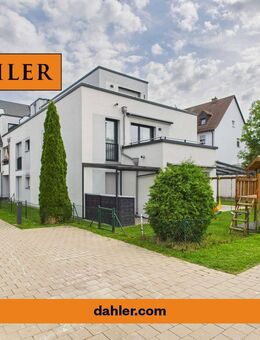 Moderne, neuwertige 2 Zimmer-Whg. + Dachterrasse in Augsburg + ca. 20 m² Nutzfläche im Dachspitz - Augsburg