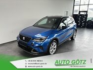 Seat Arona, FR 5-Jah VZE Digi vo hi LichtAssist SpurAssist Sunset 4xEFH Ladeboden Armlehne Metallic, Jahr 2022 - Beilngries