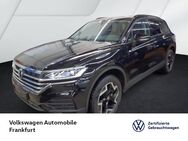 VW Touareg, 3.0 TDI, Jahr 2024 - Frankfurt (Main)