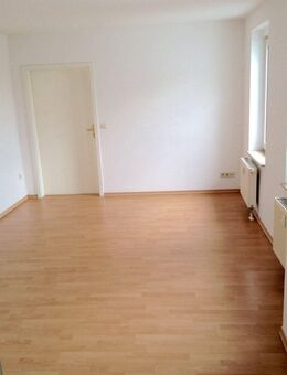 WG taugliche 3-R-Wohnung mit EBK. im 2.OG ca.65 m² in MD- Sudenburg zu vermieten ! - Magdeburg