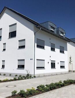 Großzügige 3-Zimmer-Wohnung mit Dachterrasse! - Pilsting