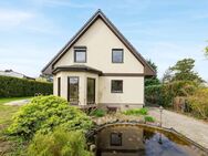 Top-Einfamilienhaus in Kaulsdorf - Mit Keller, Einbauküche, Sauna, Rollladen, Kamin, Pool u.v.m. - Berlin