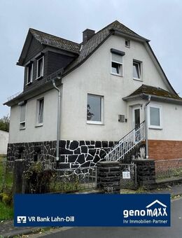 Hirzenhain-Bahnhof: Familienfreundliches Wohnhaus mit großem Garten - Eschenburg