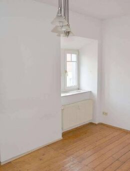 Wunderschöne 2-Raum-DG-Wohnung in Gera im Stadtzentrum - Gera