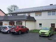 Wohn- und Geschäftshaus in Geroldsgrün , eine solide Kapitalanlage mit Potenzial - Geroldsgrün