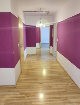 Wer sucht für 1 Jahr eine günstige Wohnung direkt in Lohr a. Main? Ideal auch für Monteure. - Lohr (Main)