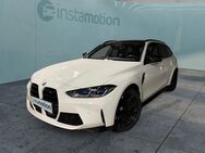 BMW M3, Competition xDrive | Interieur Carbon |, Jahr 2023 - München