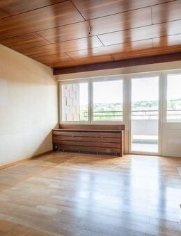 LICHTBLICK - helle Eigentumswohnung mit überdachter Loggia und Stellplatz in Sulzbach/Saar! - Sulzbach (Saar)