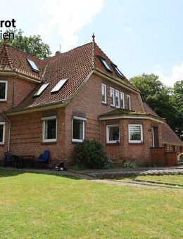 Resthof mit 2 WE, ehemaligen Stallungen, Nebengebäude und Wiese in Groß Lessen zu verkaufen - Sulingen