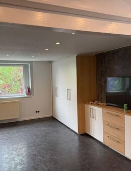 Charmante 3 - Zimmer - Gartenwohnung - ruhig und sonnig - Viersen
