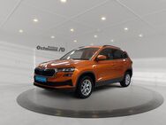 Skoda Karoq, 1.5 TSI Tour, Jahr 2022 - Melsungen