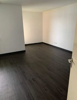 Charmante 2 Zimmer Wohnung mit Balkon in Dietzenbach - Dietzenbach