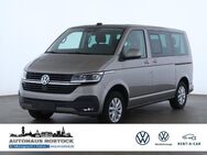 VW T6 Caravelle, 2.0 TDI 1 Trendline, Jahr 2023 - Rostock