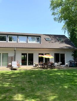 Luxuriöse Stadtvilla in Köln-Junkersdorf, 286 qm, 7 Zi., 941 qm Grund, Wintergarten, Kamin, Garten - Köln