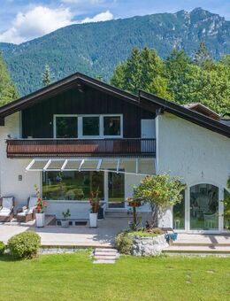 Landidylle pur - großzügiges Anwesen mit charmantem Landhaus in sehr ruhiger Lage - Grainau