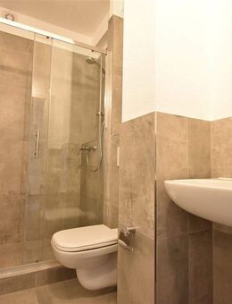 Saniert! Moderne 2-Zi-Whg mit Balkon am Beecker Marktplatz - Duisburg