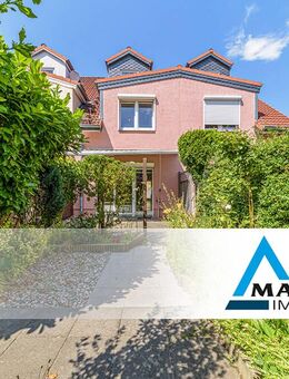 3D VIRTUAL TOUR - Reihenhaus mit Carport in ruhiger Lage von Elmshorn - Elmshorn