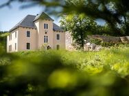 Schmuckstück! Alleinlage Villa im Erzgebirge - Eibenstock