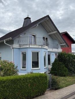***sehr gepflegtes Einfamilienhaus mit optionaler Einliegerwohnung in Feldrandlage*** - Büdingen