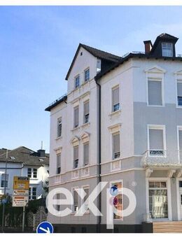 Charme trifft Eleganz: Sanierte Altbau-Villa am Schlossgarten in Hanau - Hanau (Brüder-Grimm-Stadt)