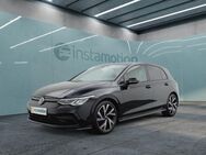 VW Golf, 1.5 8 eTSI R-Line BERGAMO, Jahr 2023 - München