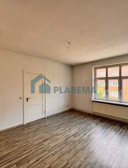 Geräumige 3-Zimmer-Wohnung: Ideal für Wohngemeinschaften, Einbauküche vorhanden - Schwerin