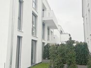 Exklusive 2 Zimmer-EG-Wohnung mit großer Terrasse, Aufzug, u. Einbauküche in Kirchheim-Teck - Kirchheim (Teck)