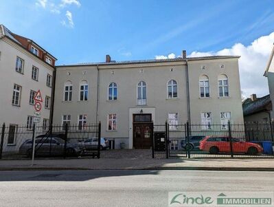 Exklusive 4-Zimmer Wohnung mit besonderem Flair in vollsaniertem Altbau, 17235 Neustrelitz