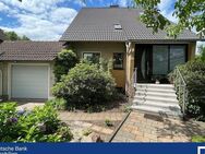 Großzügiges Einfamilienhaus mit Garage und Blick ins Grüne in Langenhagen - Kaltenweide - Langenhagen
