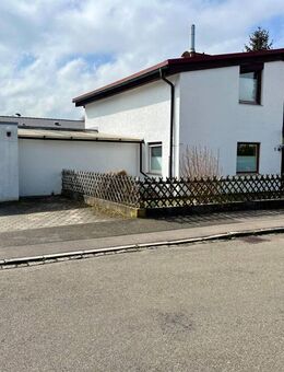 Attraktives Split-Level-Einfamilienhaus in gefragter Lage mit großzügigem Wohnraum - Memmingen