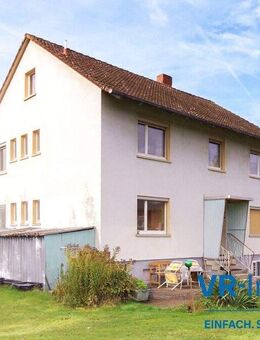 Genügend Platz für die große Familie oder zwei Generationen - Wohnhaus in Gebsattel-Bockenfeld mit weitläufigem Grundstück - Gebsattel