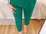 Damen Sommerhose Grün M - Bestensee