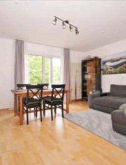 Dresden Mockritz: Charmante 2-Zimmer-Wohnung (56,14 m²) mit 2 Tiefgaragenplätzen. - Dresden