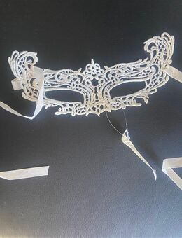 Maske zu verkaufen - Biberach (Riß)