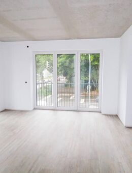 ERSTBEZUG! Lichtdurchflutete 3-Zimmer Wohnung mit großem Balkon in Bürgerfelde! - Oldenburg