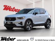 Volvo XC40, T5, Jahr 2023 - Berlin